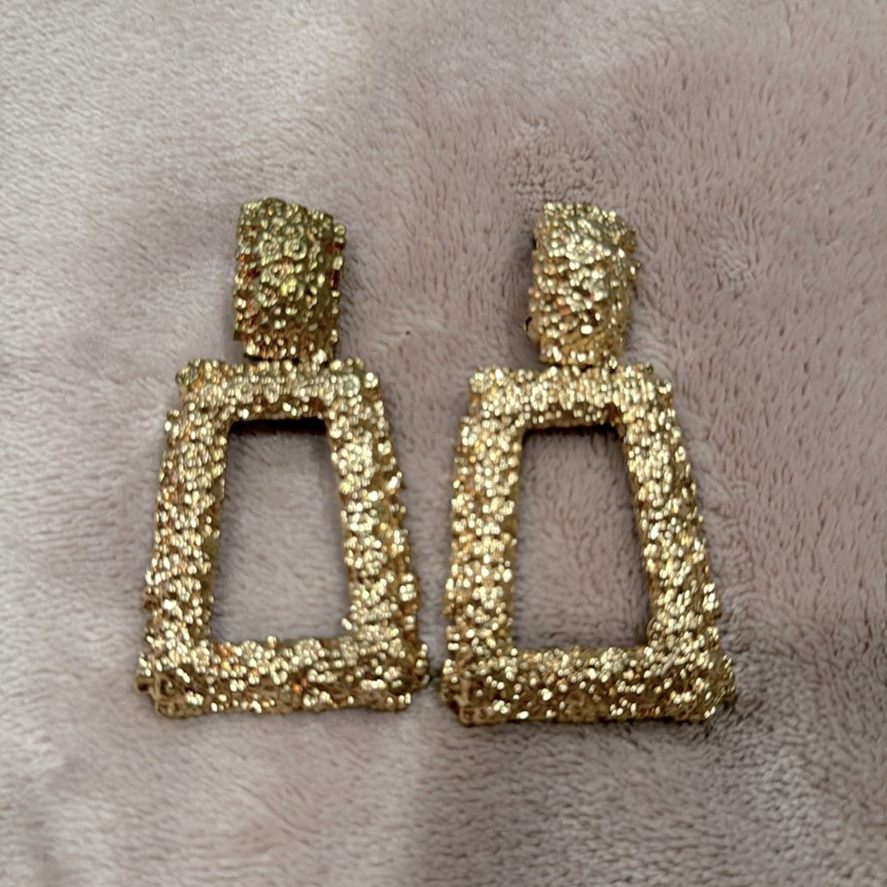 Zara gold statement costume jewelry pierced earrings.